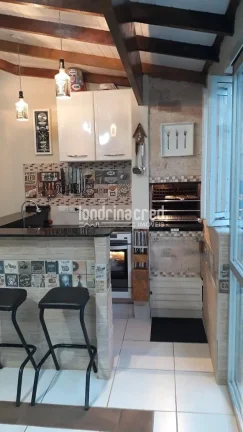 Imagem Linda Casa à Venda no Portal de Versalhes: 3 Quartos, Sendo 1 Suíte com Armários Planejados, por Apenas 550 Mil Reais – Oportunidade Imperdível!"