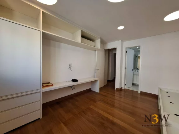 Imagem Apartamento à venda na Vila Leopoldina São Paulo SP com 3 dormitórios, 2 suítes, 3 vagas de garagem e 230m².