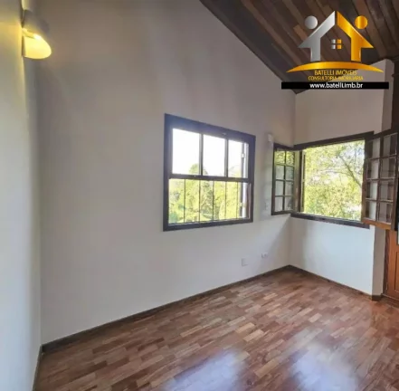 Imagem Casa à venda no condomínio Petit Village na Granja Viana - Batelli Imóveis