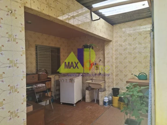 Imagem Casa à venda em São Paulo-SP, bairro Cidade Patriarca: 2 quartos, 1 sala, 2 banheiros, 2 vagas de garagem.