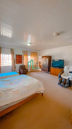 Imagem EXCELENTE CHÁCARA NO CONDOMÍNIO TRÊS PORTEIRAS