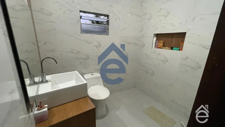 Imagem Casa à venda, Barro Duro, 3 quartos, um suite, ótima localização