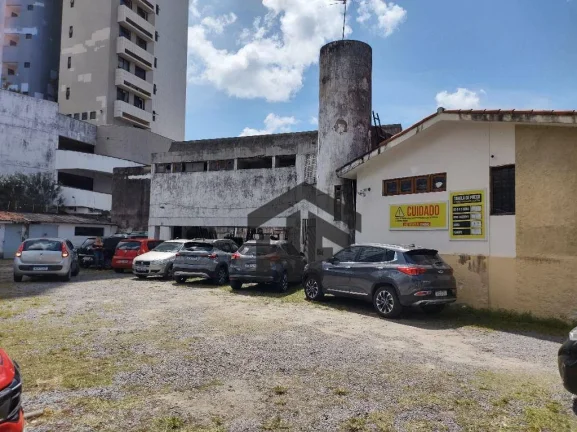 Imagem Casa de 889m² à venda, com Estacionamento, localizado na Ilha do Leite, Recife - Pernambuco.