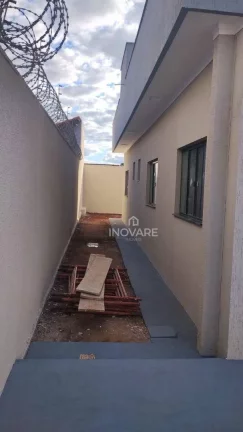 Imagem Casa com 2 dormitórios à venda, 130 m² por R$ 590.000,00 - Jardim Morumbi - Itumbiara/GO
