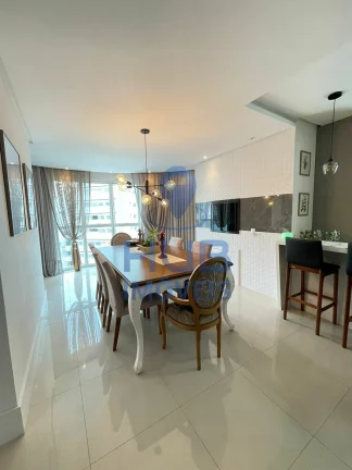 Imagem Apartamento com 3 dormitórios à venda sendo 3 suítes, 137.2 m² Centro - Bal. Camboriú/SC