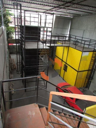 Imagem Galpão à venda, 230 m² por R$ 800.000,00 - Caonze - Nova Iguaçu/RJ