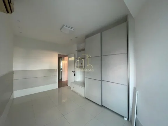 Imagem Apartamento de Alto Padrão com 4 Suítes ? Locação na Colina A em Patamares | Vista Mar