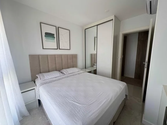 Imagem Cobertura Duplex com 5 dormitórios sendo 3 suites e 3 vagas no Centro de Balneário Camboriú