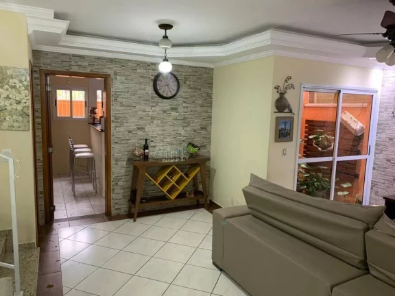 Imagem Sobrado com 4 dormitórios à venda, 270 m² por R$ 678.400,00 - Vila Lucinda - Santo André/SP