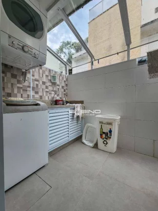 Imagem Belíssima casa de Villagio à venda com 4 Dormitórios sendo 2 suítes 232m² na Riviera de São Lourenço - Bertioga SP
