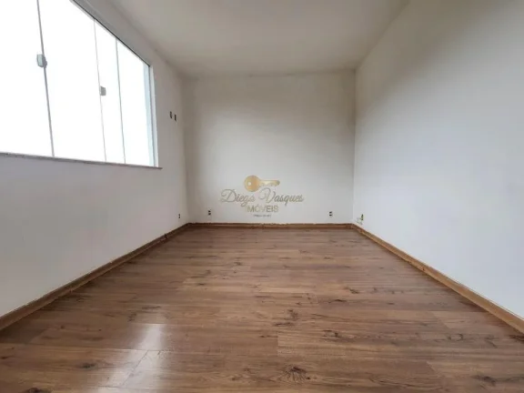 Imagem Casa em Condomínio para Venda em Teresópolis / RJ no bairro Albuquerque
