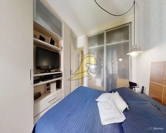 Imagem REAL PARQUE LINDO APARTAMENTO 110,00 M 3 DORMITÓRIOS 1 SUÍTE SALA PARA 3 AMBIENTES COZINHA PLANEJADA VARANDA REPLETO DE ARMÁRIOS 2 VAGAS ANDAR ALTO