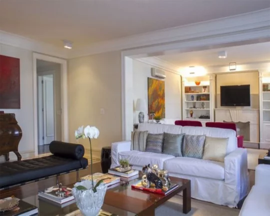 Imagem Higienópolis apartamento com 3 suítes e 3 vagas, 282 m2