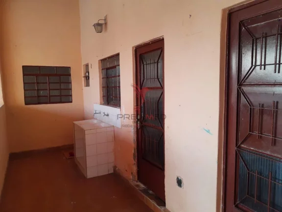 Imagem ...lt;br...gt;Casa cont...eacute;m 2 quartos grandes, 1 cozinha grande, sala, ...aacute;rea servi......