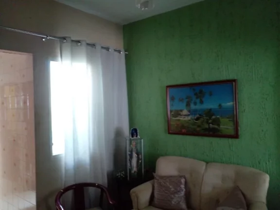 Imagem Casa com 2 dormitórios e garagem em Lorena - SP