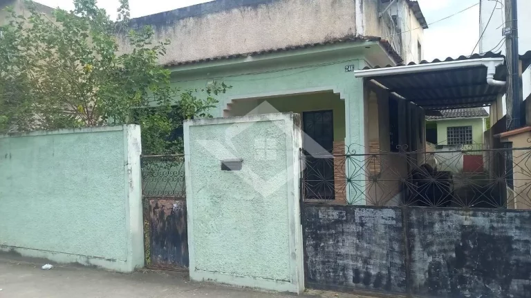 Imagem Investimento Ideal: Terreno com 3 Imóveis em Campo Grande