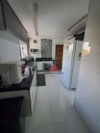 Imagem Casa triplex de alto padrão no Ubá 5.