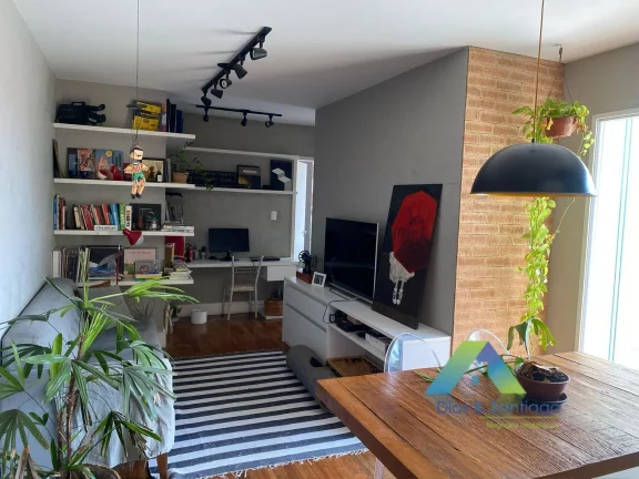 Imagem Lindo apartamento em 53m² recém reformado com fino padrão de acabamento e designer moderno na região da Vila das Mercês/Saúde.