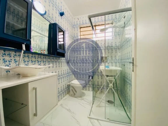 Imagem Casa para locação na Vila Madalena, São Paulo-SP: 4 quartos, 2 salas, 3 banheiros, 2 vagas de garagem, 160m² de área.
