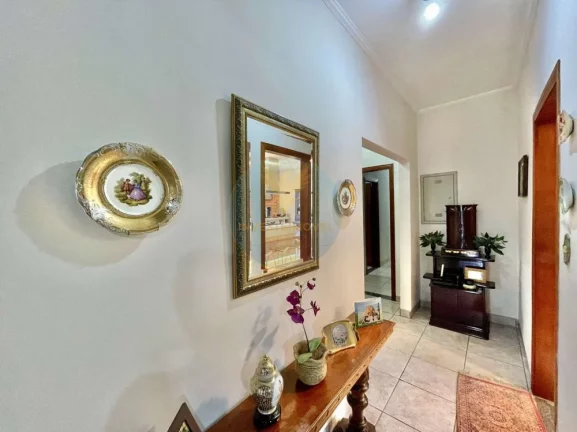 Imagem Casa em Condomínio a Venda no bairro Granja Viana - Carapicuíba, SP