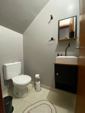 Imagem Charmosa Casa à Venda no Bairro Village, Tatuí, SP!