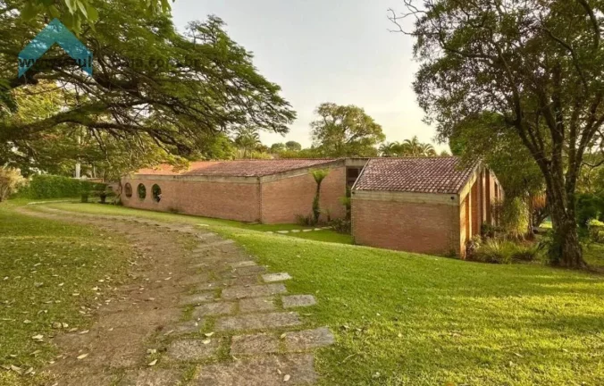 Imagem Casa para Venda em Atibaia, Vila Santista, 5 dormitórios, 5 suítes, 6 banheiros, 8 vagas