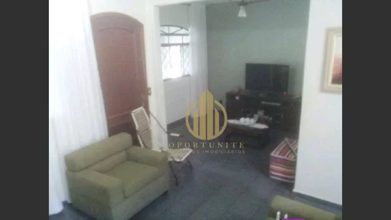 Imagem Casa com 3 dormitórios à venda, 151 m² por R$ 742.000,00 - Jardim Irajá - Ribeirão Preto/SP