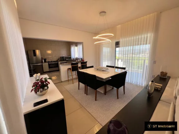 Imagem Casa à venda em Condomínio na região de Atibaia/SP - R$1.850.000!