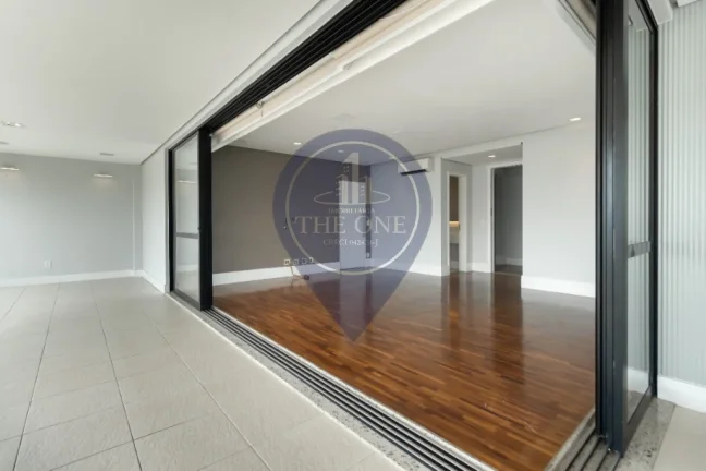 Imagem Venda de Apartamento de Luxo com 3 Quartos e 3 Suítes na Vila Uberabinha, São Paulo-SP: 184 m², 2 Salas, 5 Banheiros e 3 Vagas.
