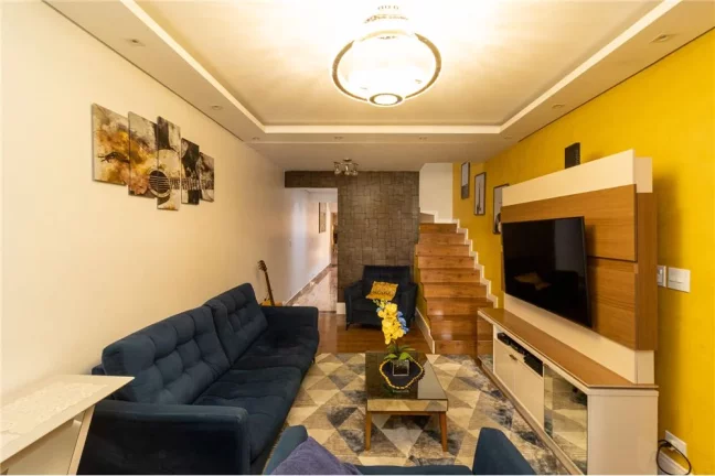 Imagem Casa Charmosa e Acolhedora no Jardim Pirituba, com Área Gourmet Completa e Suíte com Varanda Privativa