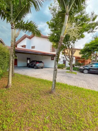 Imagem Casa com 4 quartos à venda, 345 m² por R$ 2.390.000 - Santana de Parnaíba/SP