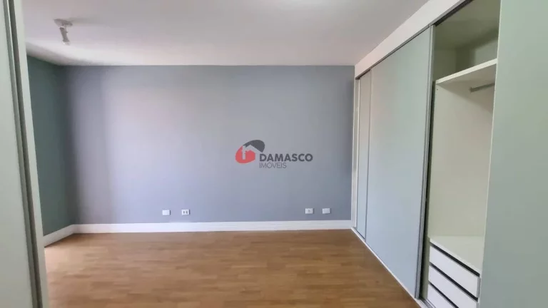 Imagem Sobrado para Locação, Olímpico