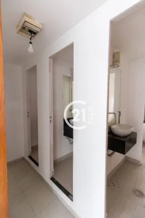 Imagem Excelente Oportunidade de Venda ou Locação de Conjunto Comercial na Vila Olímpia – 230 m²