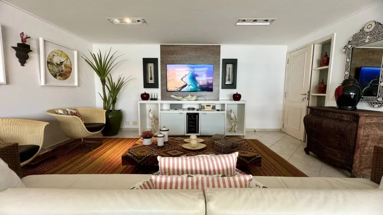 Imagem *Cobertura Penthouse à Venda no Módulo 7 da Riviera de São Lourenço*