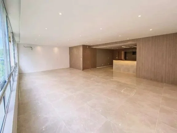 Imagem Apartamento todo reformado rua Sá ferreira com Atlântica 184m2