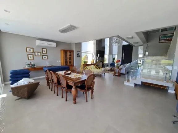Imagem Sobrado finamente mobiliado e decorado beira de lago