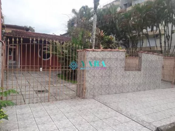 Imagem Ubatuba - Casa Espaçosa em local privilegiado no Bairro Pq Vivamar,