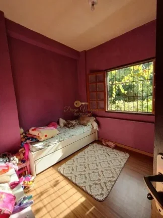 Imagem Casa para Venda em Teresópolis / RJ no bairro Pessegueiros