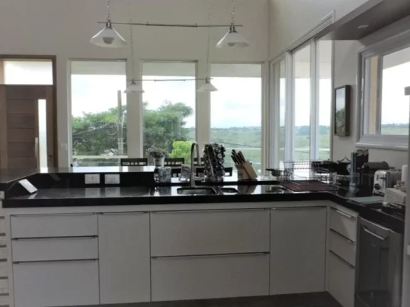 Imagem CASA DE 5 SUÍTES COM INFRAESTRUTURA ECOLÓGICA
