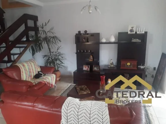 Imagem EXCELENTE CASA NO BAIRRO DO HORTO FLORESTAL