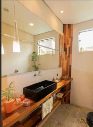 Imagem Casa à venda no City América São Paulo SP com 5 dormitórios, 5 suítes, 6 vagas de garagem e 383m².