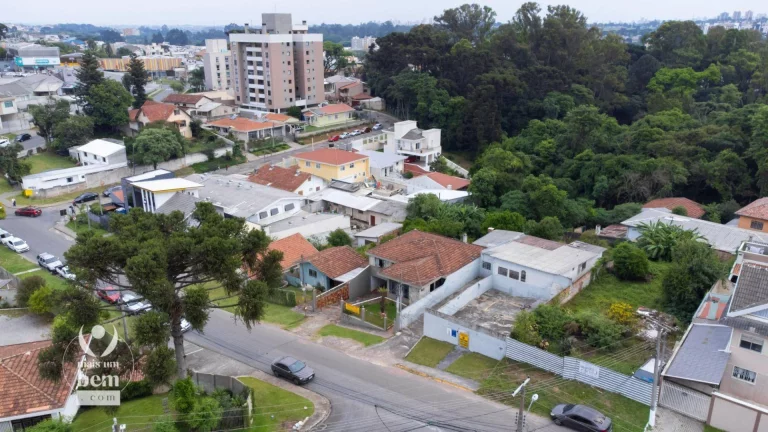 Imagem Terreno ZR4 à venda, 1592 m² por R$ 3.000.000 - Tingui - Curitiba/PR