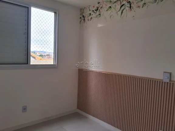 Imagem Apartamento com 43m², 02 dormitórios, sala, banheiro, área de serviços e uma vaga de garagem. Ch...