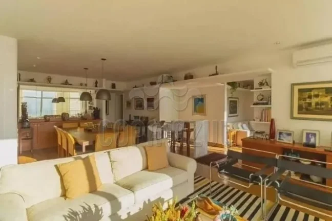 Imagem Lagoa – Rua Professor Gastăo Bahiana | Residencial › Apartamento 4 quarto(s) à Venda