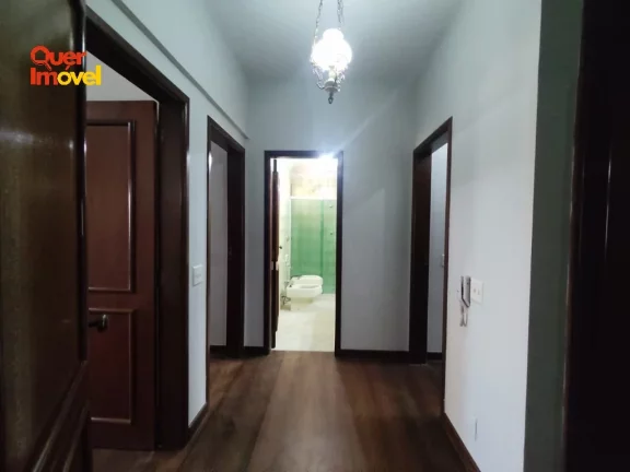 Imagem Imperdível oportunidade: Apartamento à venda com 4 quartos, 1 suíte e 215m² no Centro de Ribeirão Preto-SP!