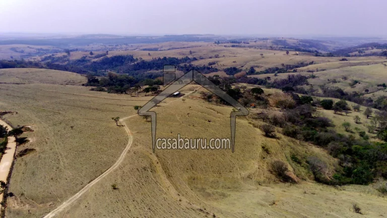 Imagem Vende Fazenda Álvaro de Carvalho - Garça
