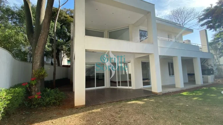 Imagem Casas de Condomínio à Venda em Alto da Boa Vista - São Paulo/SP.