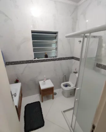 Imagem casa térrea com quintal e churrasqueira FL26