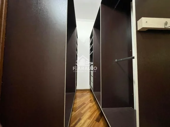Imagem Casa para venda em Sorocaba-SP. 4 dormitorios, 2 suites com Hidro.