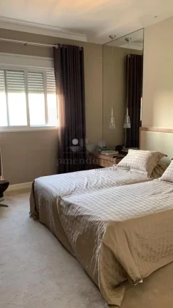 Imagem Apartamento venda no Alto de Pinheiros com 4 sui­tes e 5 vagas, 317m2